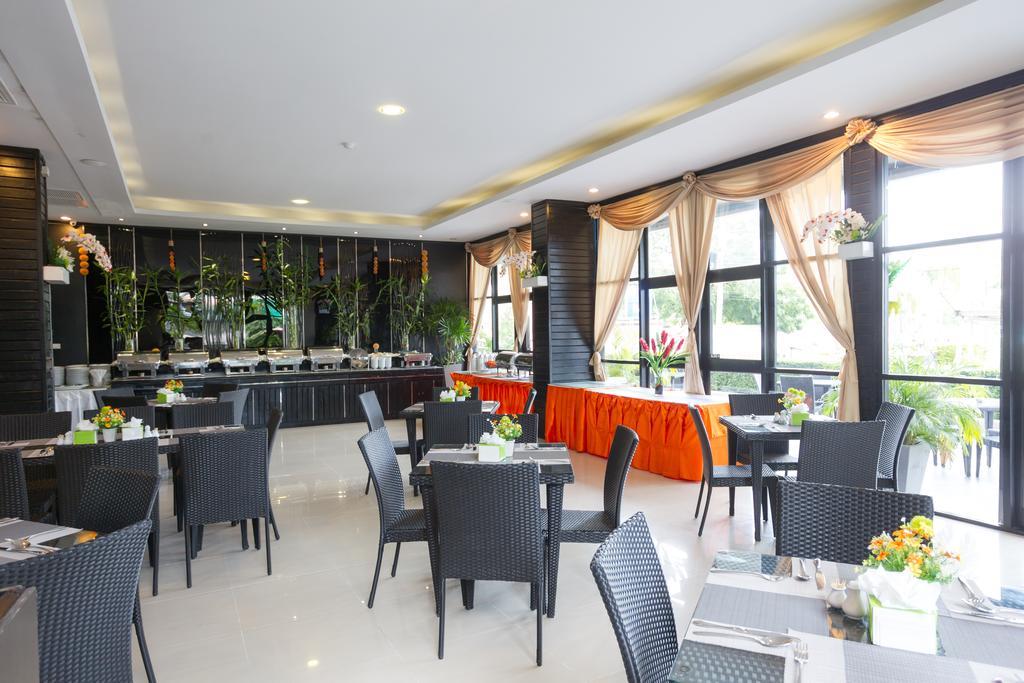 Golden Tulip Essential Pattaya Hotell Exteriör bild