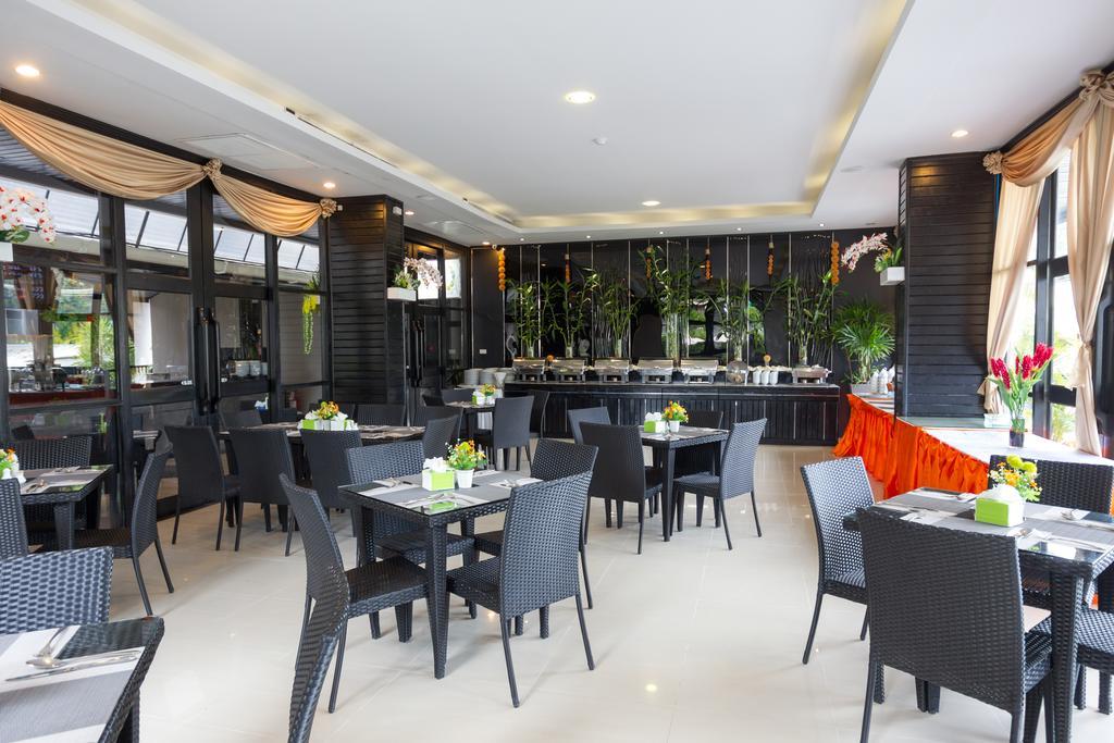 Golden Tulip Essential Pattaya Hotell Exteriör bild